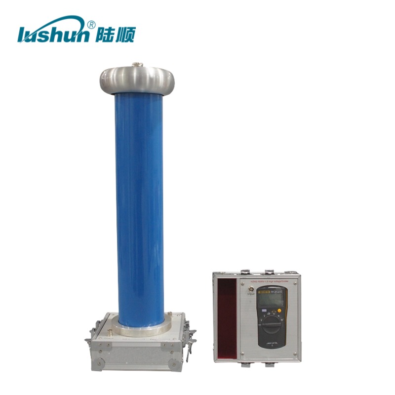 AC And DC Voltage Divider